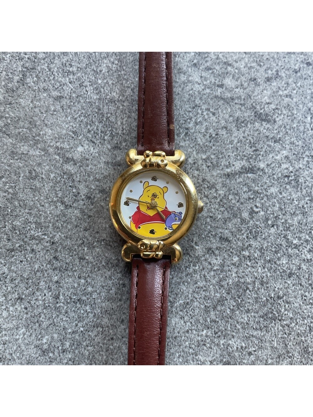 Vintage Timex Disney Winnie The Pooh Womens Watch 24mm Gold Tone Case A15